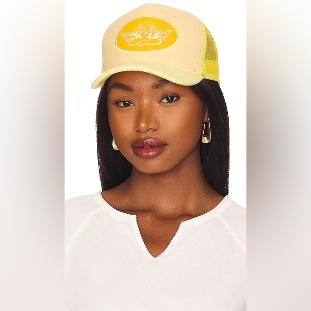 NWOT Boys Lie Trucker Hat in Lemon Drop